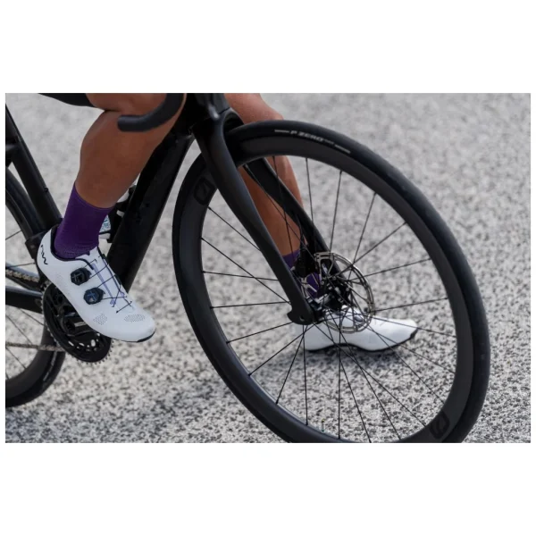 Zapatillas Northwave REVOLUTION WIDE Carretera Blanco-Negro