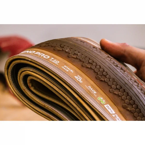 Cubierta Gravel vittoria TERRENO PRO T10 Hardpack 700X40 TLR Hookless Natural-Brown