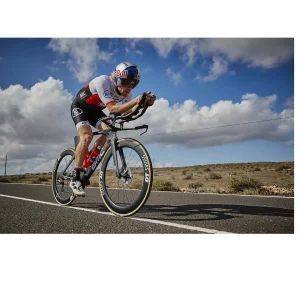 Cámaras carretera Vittoria Competition Latex 700x25 28c FV Presta RVC 48mm